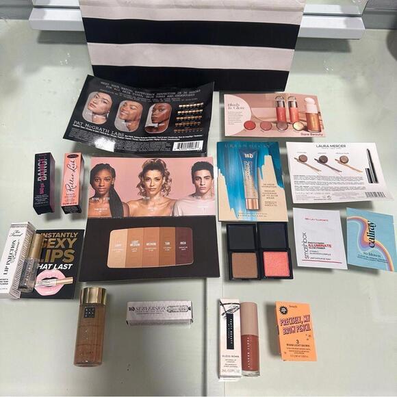 Sephora Ultimate Makeup Bundle - Picture 2 of 7